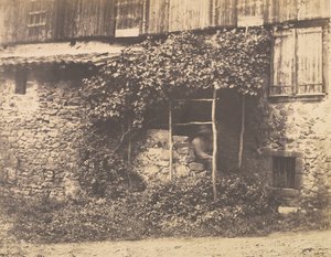 [Rustikk bygning med mann under espalier], ca. 1853.