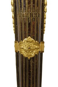 Et par Louis XIV-sokler av Andre Charles Boulle