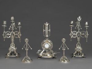 Klokke, del av et femstykke urgarniture, ca. 1880 (sølv bronse, glass, papir) av Andre Romain Guilmet