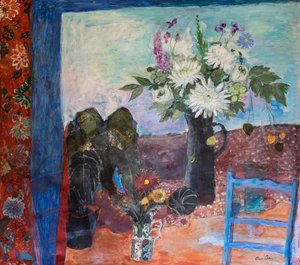 Stilleben med blomster og en blå stol, 2019 (akryl)