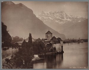 Chillon slott ved Genfersjøen, Dents du Midi i det fjerne Chillon et la Dent du Midi (tittel på objekt) av Anonymous