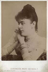 Barones Mary Vetsera (1871-1889), anonym av Anonymous Anonymous