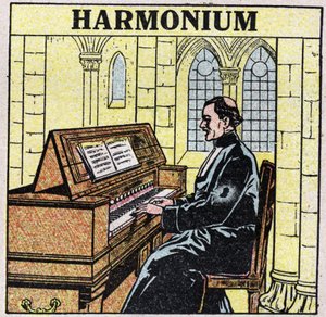 Musikkinstrumenter: blåseinstrumenter ved hoften. Harmoniumspiller i en kirke. Anonym illustrasjon fra 1925. Privat samling. av Anonymous Anonymous