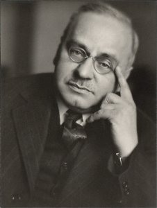 Portrett av Alfred Adler (1870-1937), Anonym. Fotografi av Anonymous Anonymous