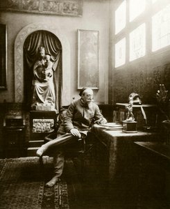 Portrett av den franske forfatteren Anatole France (1844-1924) i 1904 på kontoret hans. Privat samling av Anonymous Anonymous