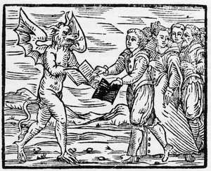 Satan presenterer en svart bok til tilhengere i bytte mot boken av evangeliene - "Compendium Maleficarum", omhandler hekser, deres ulykker og deres sorteringer av Francesco Maria Guazzo eller Guaccio eller Guaccius (15?? -16??) 1608 Private Colle av Anonymous Anonymous
