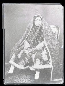 Studioportrett: Nasir Al-Din Shahs mor, Mahd-i Awliya (s/hvitt-bilde)