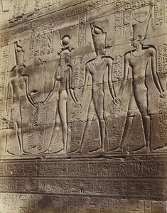 Bas-relieff fra tempelet i Edfu av Antonio Beato