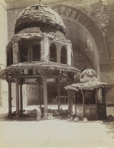 Fontene i moskeen til Sultan Hassan, Egypt av Antonio Beato