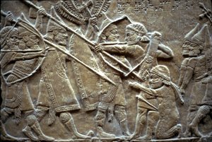 Ashurbanipal i slaget ved Til-Tuba, 650-620 f.Kr av Assyrian