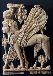Winged Griffin with human face, Phoenician style ivory furniture decoration, Nimrud, 800-700 BC (ivory)   1126358   no       norwegian Successfully Translated  Original: Bismarck heads out, 2008 Translat: Bismarck heads out, 2008 1420799 no norwegian Succe av Assyrian