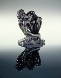 Hukende naken av Auguste Rodin