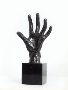 The Hand, støpt av Georges Rudier, Paris (bronse)