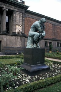 Tenkerstatuen av Rodin, Ny Carlsberg Glyptotek, København, Danmark, Europa av Auguste Rodin