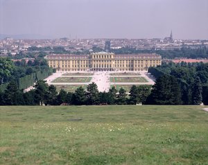 Schönbrunn-palasset, fullført 1711 av Austrian School