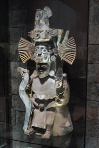 Røkelsesbrenner i form av guden Tlaloc, Tlahuac, sen postklassisk periode, ca. 1500 av Aztec