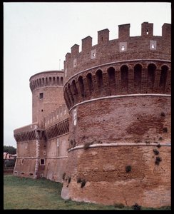 Middelalderkunst: utsikt over slottet til pave Julius II (Giulio) realisert av arkitekten Baccio Pontelli (ca. 1450-1494), Gregoriopolis av Baccio Pontelli