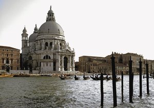 Utsikt over basilikaen av Baldassare Longhena