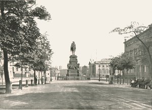 Statue av Fredrik den store, Unter Den Linden, Berlin, Tyskland, 1895. av Berlin Photographic Co