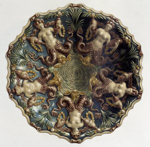 Plat aux sirens - i "" The work of Bernard Palissy"" av C. Delange og C. Borneman, red. Delange, Paris