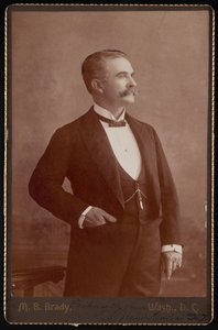 Portrett av W. Nelson Toler, mellom 1890 og 1893.