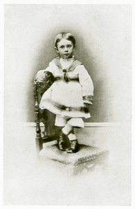 Aubrey Beardsley, 2 år og 3 måneder gammel av British Photographer