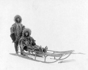 Par på hundeslede, Nome, Alaska av Brothers Lomen