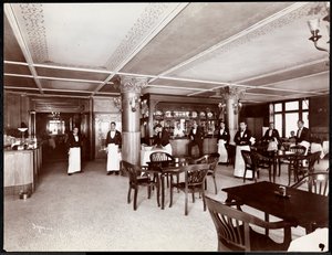 Kafe på Hotel Majestic, 1902 (sølv gelatintrykk) av Byron Company