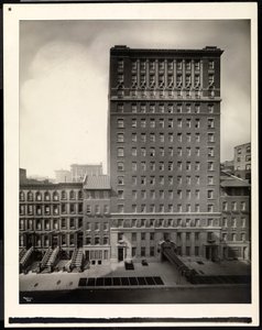 Hotel La Salle, 30 East 60th Street, New York, 1920 (sølv gelatintrykk) av Byron Company