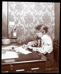 Frøken Helen Marot, 1904 (sølv gelatintrykk)