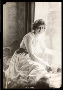 Portrett av Hazel Dawn. ca. 1915 (sølv gelatintrykk)