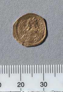 Half Tremissis av Justinian I, Konstantinopel, 527-565 (gull) av Byzantine School