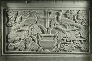Påfugler og vinstokker (marmor) av Byzantine School