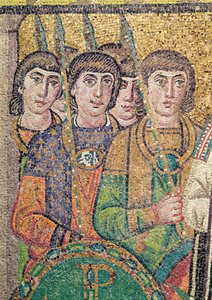 The Guards on Justinians suite (mosaikk) (detalj av 244979) av Byzantine School