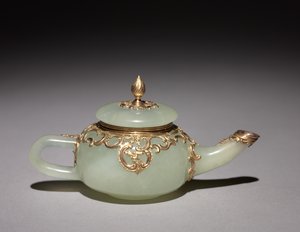 Miniatyr tekanne, ca. 1896 av Carl Fabergé