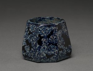 Vase, ca. 1906 av Carl Goldberg