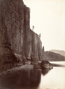 Cape Horn, Columbia River, Oregon, 1867. av Carleton Emmons Watkins