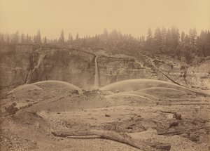 Malakoff Diggins, North Bloomfield, Nevada County, 1871 (bilde) av Carleton Emmons Watkins