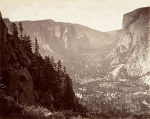 Yosemite Valley fra Glacier Point, ca. 1872, trykt ca. 1876. av Carleton Emmons Watkins