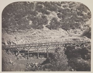 Railroad Bridge, Cape Horn, Mariposa County av Carleton Watkins