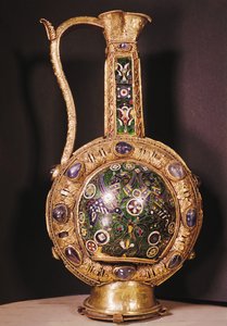 Charlemagnes vannkanne (gull og cloisonne-emalje)
