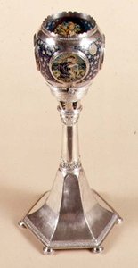 Plique-a-jour emaljert lampe, 1905-12 (metall og emalje) av Carrie Copson