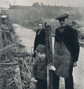 East End-familien, 1941 av Cecil Beaton