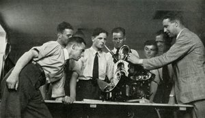 RAF-personell som mottok flymotorinstruksjon, 1941.