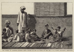 Hungersnøden i Cashmere, foreldreløse barn som blir lært å sy foran pastor T R Wades bungalow, Srinuggur av Charles Edwin Fripp