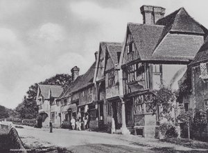 Chiddingstone Village (s/hvitt bilde) av Charles Essenhigh Corke