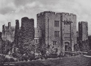 Hever Castle (s/hvitt bilde) av Charles Essenhigh Corke