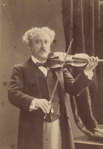 Portrett av fiolinisten og komponisten Paul de Sarasate 1844-1908, ca. 1890. av Charles Gerschel