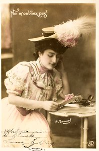 Gammelt postkort/Ikke glem meg/Woman of the Belle Epoque av Augustus Kollner