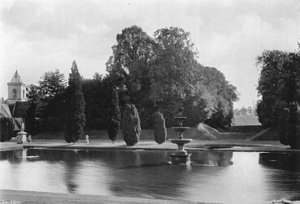 En utsikt fra plenen av Charles Latham